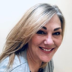 Meet your Posher, Cathy